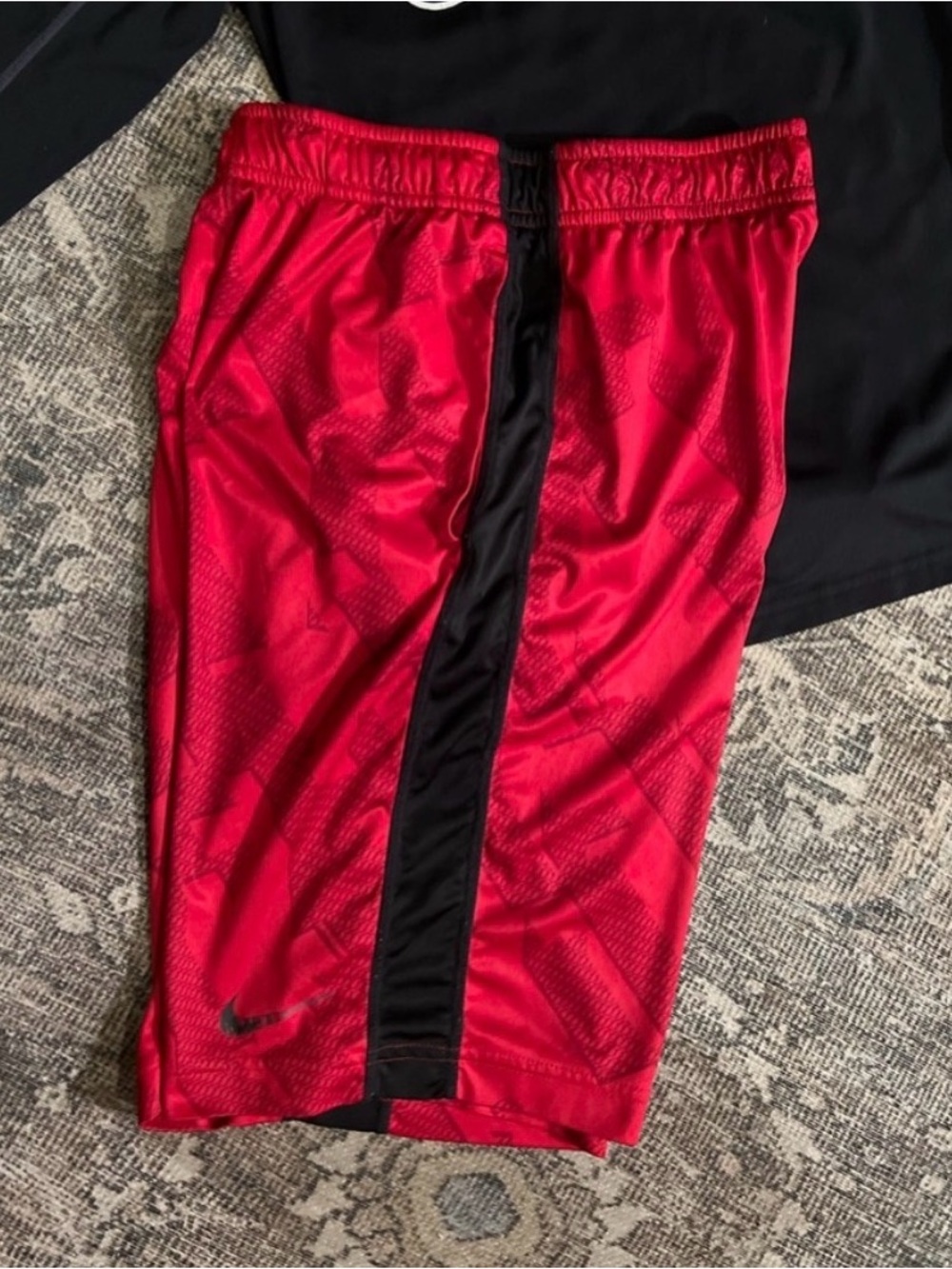Nike Red Abstract Shorts Med